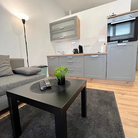Apartmán 10b 40qm Wi-fi Free Parking Calm Back House *