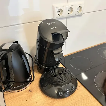 10b 40qm Wi-fi Free Parking Calm Back House Apartmán