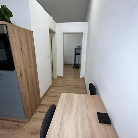 10b 40qm Wi-fi Free Parking Calm Back House