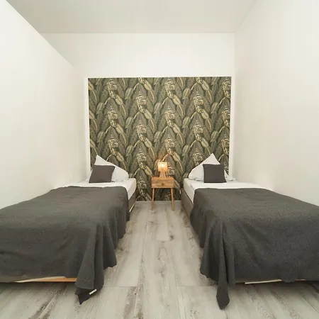 Apartmán 10b 40qm Wi-fi Free Parking Calm Back House *