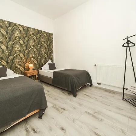 10b 40qm Wi-fi Free Parking Calm Back House