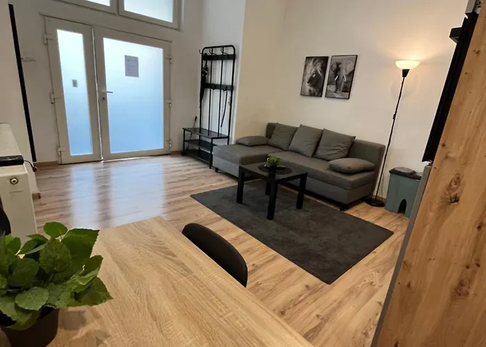 10b 40qm Wi-fi Free Parking Calm Back House Apartamento *