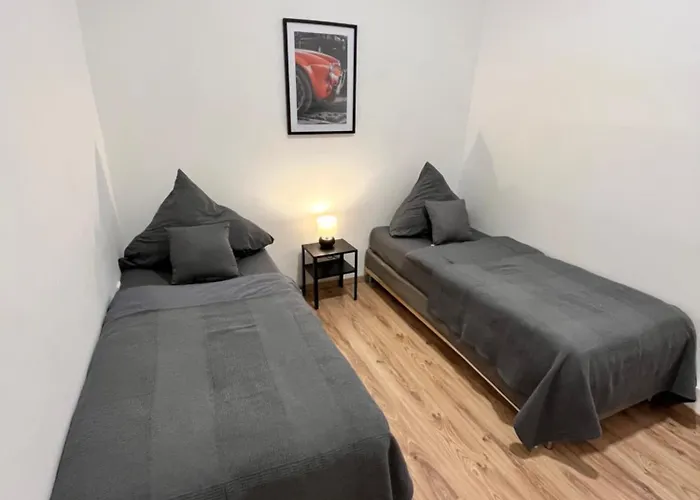 10b 40qm Wi-fi Free Parking Calm Back House Appartement *